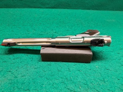 RUGER MKIII HUNTER/TARGET .22 LR - Image 14 of 24