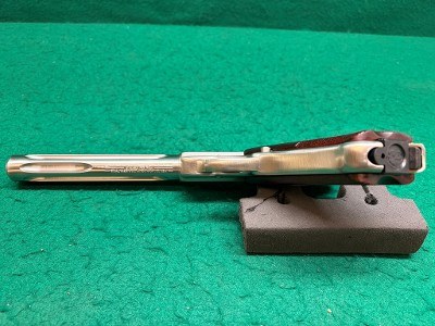 RUGER MKIII HUNTER/TARGET .22 LR - Image 18 of 24