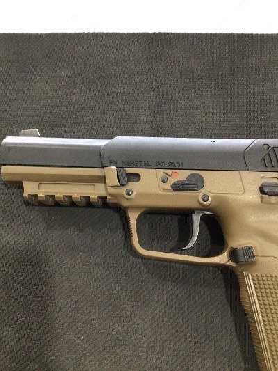 FN FIVE-SEVEN 5.7X28MM - Image 6 of 8