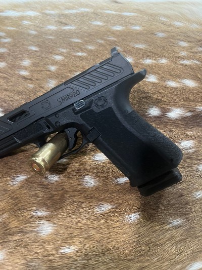 SHADOW SYSTEMS MR920 COMBAT OPTIC READY THREADED 9MM LUGER (9x19 PARA) - Image 7 of 8