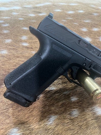 SHADOW SYSTEMS MR920 COMBAT OPTIC READY THREADED 9MM LUGER (9x19 PARA) - Image 3 of 8