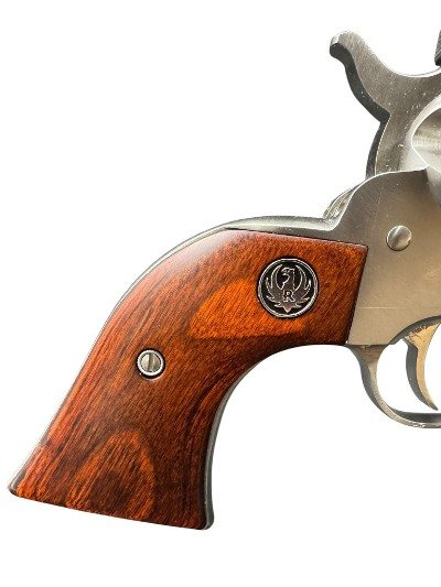 RUGER single nine .22 WMR - Image 2 of 10