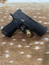 SIG SAUER P320 9MM LUGER (9x19 PARA) - Image 1 of 6