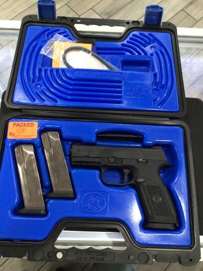 FN FNS-40 .40 S&W - Image 1 of 8
