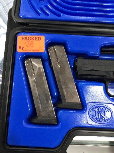 FN FNS-40 .40 S&W - Image 2 of 8