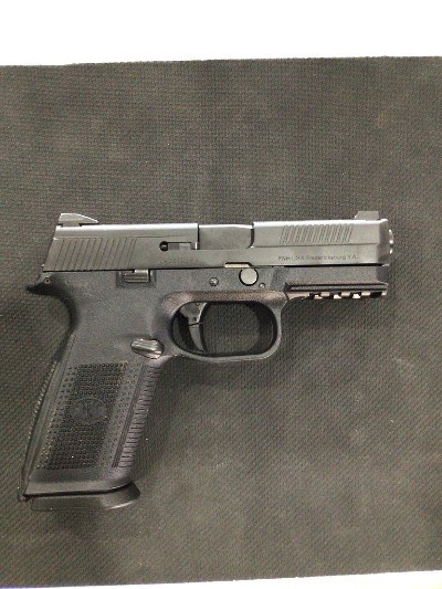 FN FNS-40 .40 S&W - Image 5 of 8