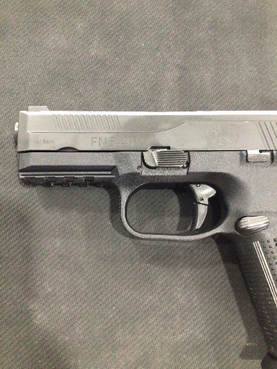 FN FNS-40 .40 S&W - Image 3 of 8