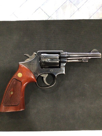 SMITH & WESSON 10-5 .38 SPL - Image 2 of 9