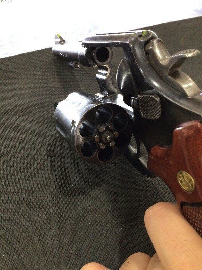 SMITH & WESSON 10-5 .38 SPL - Image 7 of 9