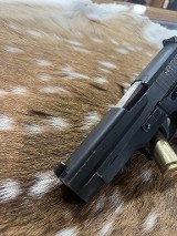SIG ARMS AG P226 German 9MM LUGER (9x19 PARA) - 6 of 8