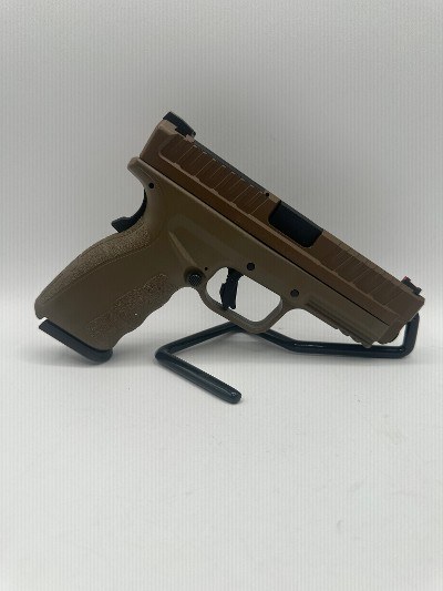 SPRINGFIELD ARMORY XD MOD.3 9MM LUGER (9x19 PARA) - Image 2 of 11