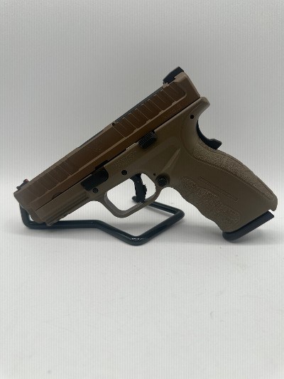 SPRINGFIELD ARMORY XD MOD.3 9MM LUGER (9x19 PARA) - Image 1 of 11