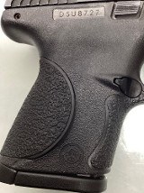 SMITH & WESSON M&P9C Stainless 9MM LUGER (9x19 PARA) - Image 6 of 7