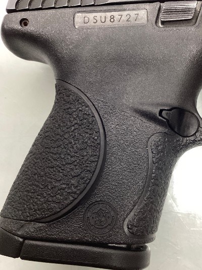 SMITH & WESSON M&P9C Stainless 9MM LUGER (9x19 PARA) - Image 6 of 7