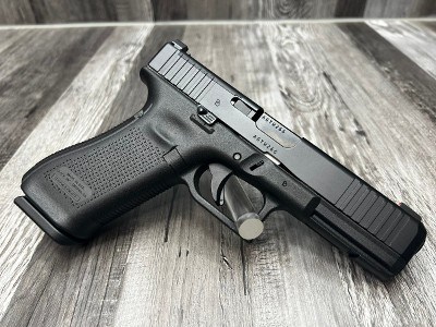 GLOCK 17M GEN 5 MOS 9MM LUGER (9x19 PARA) - Image 2 of 4