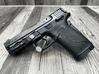 SMITH & WESSON M&P 380 SHIELD (11663) .380 ACP - Image 1 of 4