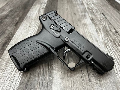 KELTEC P17 .22 LR - Image 2 of 3