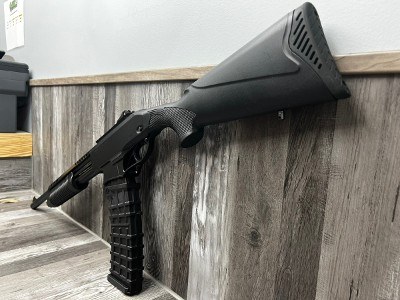 ROCK ISLAND ARMORY VRPA40 12 GA - Image 3 of 5