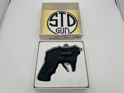 STANDARD MANUFACTURING S333 THUNDERSTRUCK 22 Winchester Magnum - Image 4 of 4