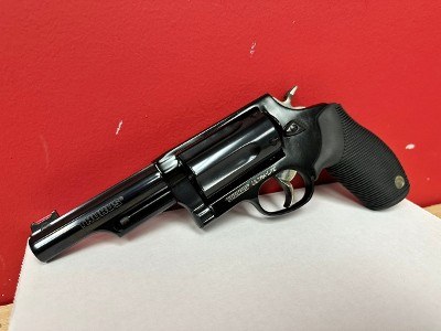 TAURUS THE JUDGE ULTRA-LITE 410 / 45 - Image 1 of 2