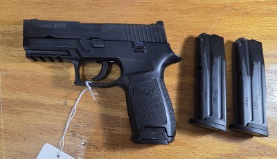 SIG SAUER P250 9MM LUGER (9x19 PARA) - Image 1 of 2