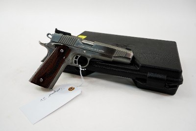 KIMBER CLASSIC STAINLESS GOLD MATCH .45 ACP - Image 1 of 3