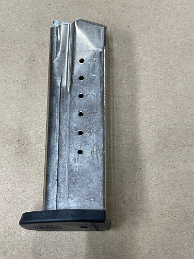 SMITH & WESSON SD9 VE 9MM LUGER (9x19 PARA) - Image 5 of 5