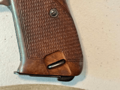 WALTHER P.38 AC42 Mfg. 1942 Matching + 2 Mags, Case & Extra Grip 9MM LUGER (9x19 PARA) - Image 22 of 25