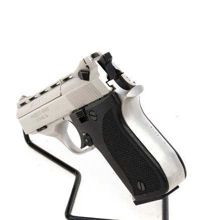 PHOENIX ARMS HP22A .22 LR - Image 11 of 15