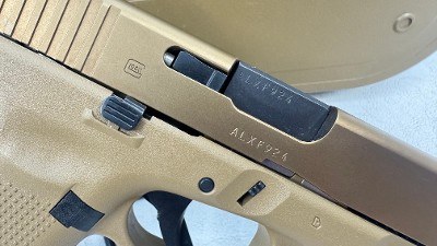 GLOCK G19X V (FDE) 9MM LUGER (9x19 PARA) - Image 14 of 17