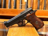BERETTA 85 .380 ACP - 1 of 3
