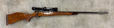 WEATHERBY MARK V .300 WIN MAG - Image 1 of 14