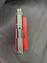 SMITH & WESSON M&P9 SHIELD 9MM LUGER (9x19 PARA) - Image 2 of 5
