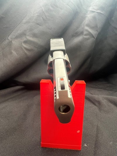 TAURUS 627 TRACKER = .357 MAGNUM / .38 SPECIAL +P. .357 MAG - Image 5 of 5