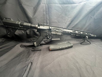 FIREARMS INTERNATIONAL CORP. OMNI HYBRID 5.56X45MM NATO - Image 1 of 10