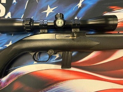 MOSSBERG 702 Plinkster .22 LR - Image 2 of 9