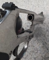 SMITH & WESSON 60 .357 MAG - 5 of 9