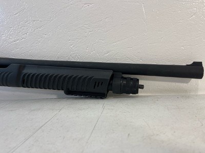 C PRODUCTS DEFENSE 301 12 GA - Image 4 of 10