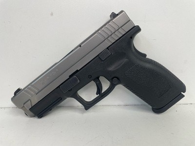 SPRINGFIELD ARMORY XD-40 .40 S&W - Image 3 of 10
