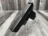 GLOCK 23 GEN 4 40 Smith & Wesson - 3 of 3