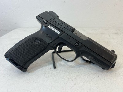 RUGER SR40 .40 S&W - Image 1 of 8