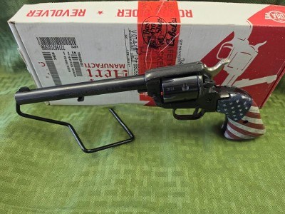 HERITAGE MFG. ROUGH RIDER-22 .22 LR - Image 1 of 5
