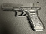 GLOCK G22 GEN 3.40 S&W - 2 of 2