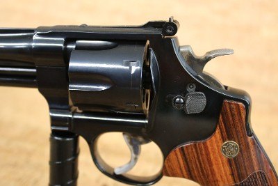 SMITH & WESSON MODEL 27 .357 MAG - Image 4 of 25