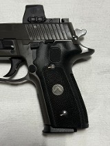 SIG SAUER P229 LEGION 9MM LUGER (9x19 PARA) - Image 5 of 8
