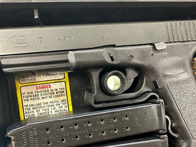 GLOCK G17 GEN 3 9MM LUGER (9x19 PARA) - Image 2 of 12