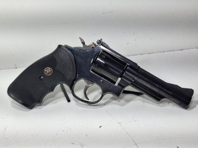 SMITH & WESSON 19-6 .357 MAG - Image 4 of 11