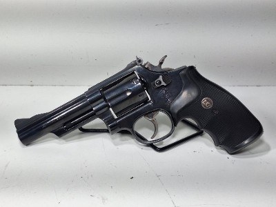 SMITH & WESSON 19-6 .357 MAG - Image 1 of 11