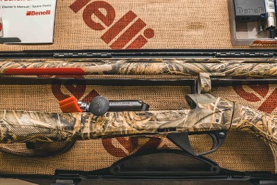 BENELLI SUPER BLACK EAGLE III REALTREE MAX-5 12 GA - Image 4 of 4