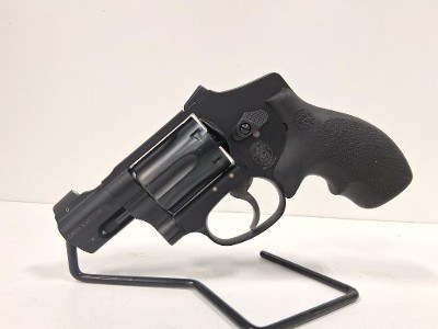 SMITH & WESSON 432UC .32 H&R MAG - Image 1 of 10